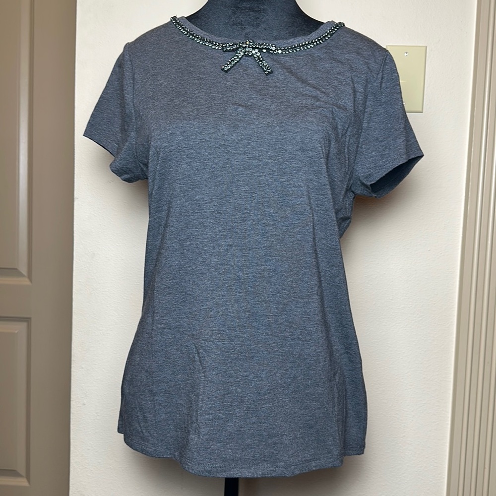 White House Black Market Rhinestone Bow Embellished Tee, Size M